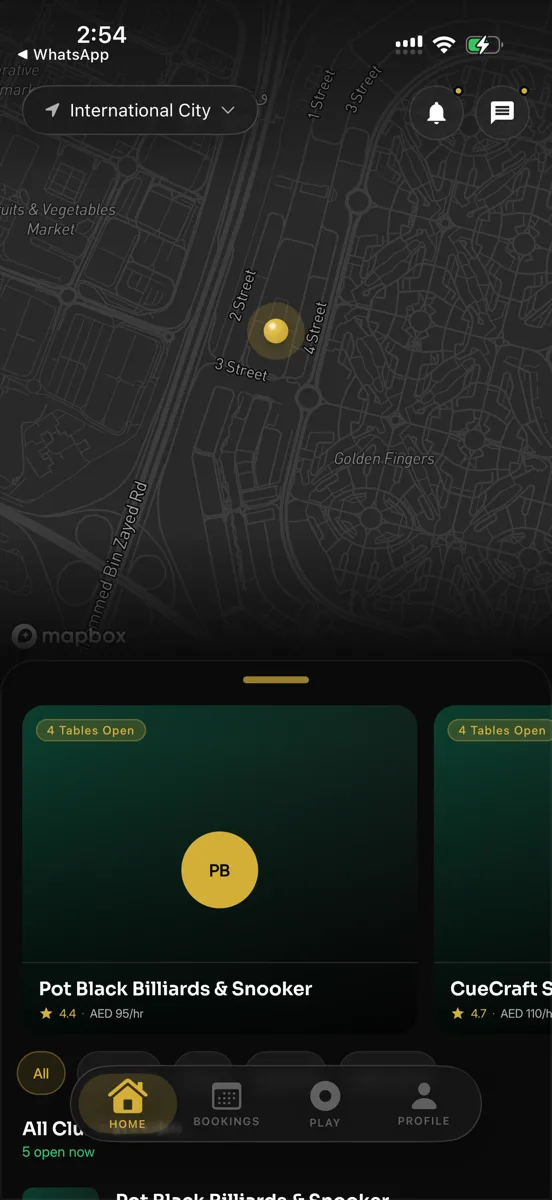 Snook A Look home screen: a dark map of Dubai with nearby clubs and open table counts
